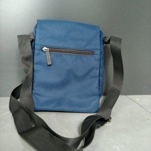 Organizer from SHAMBHALA. Medium size. Blue color.